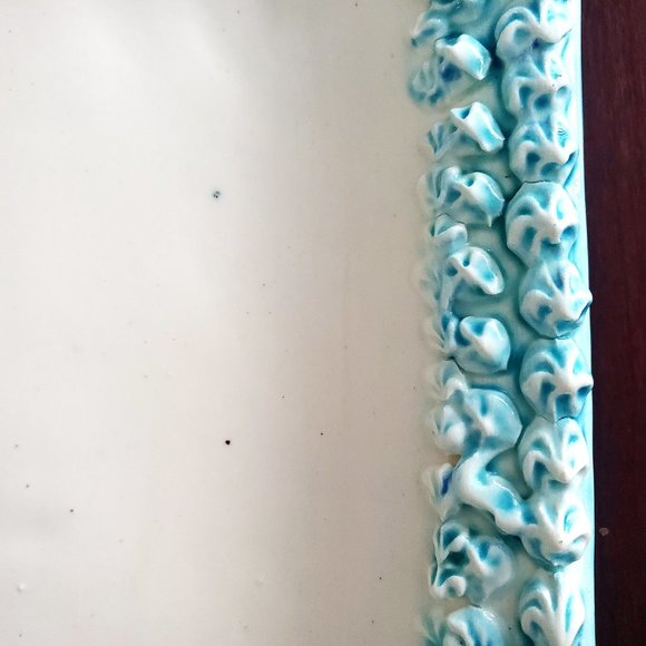 Vintage Seashells Design Embellished Rectangular Ceramic Tray Coastal Farmhouse - Picture 3 of 5